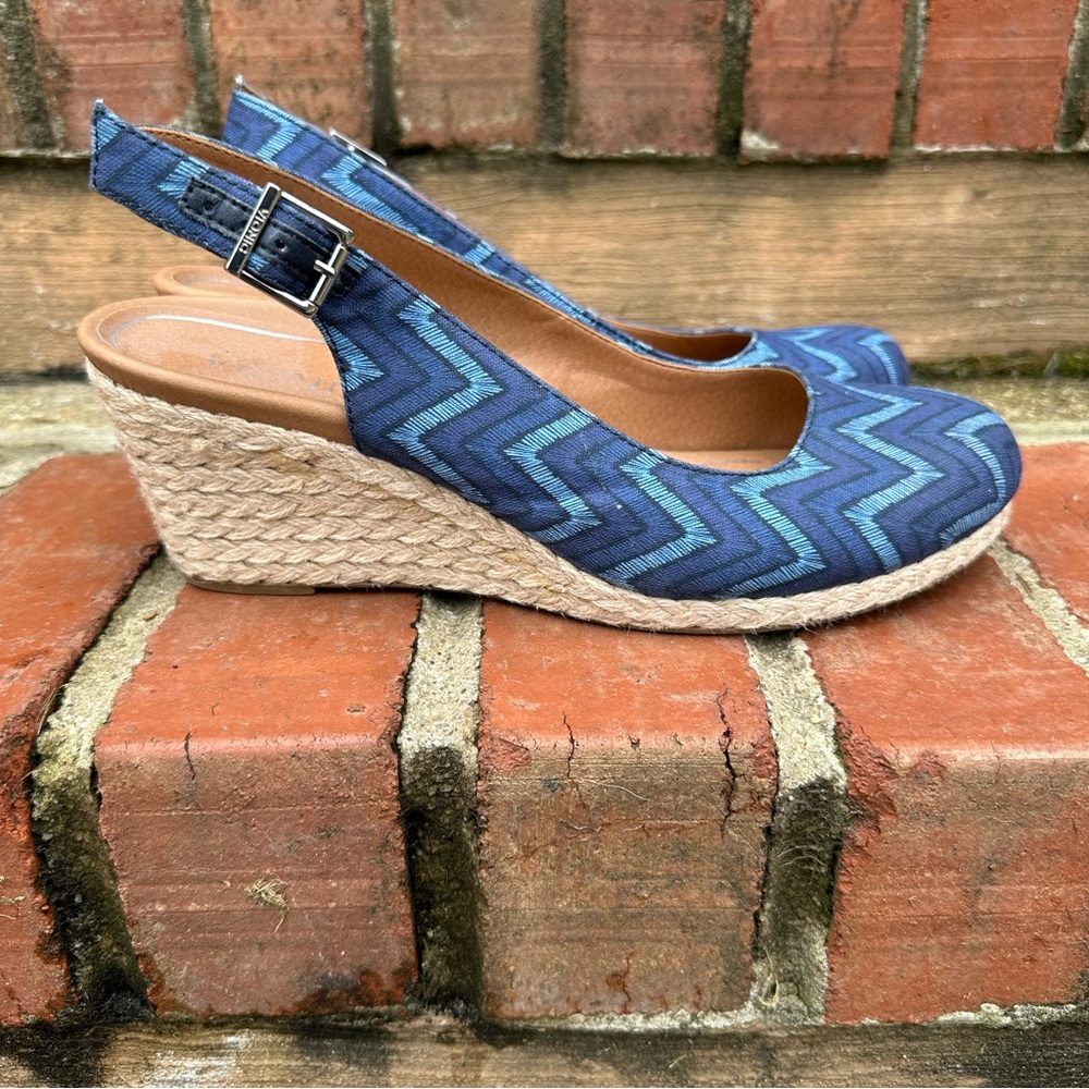 Vionic "Coralina" Blue Chevron Print Slingback Espadrille Wedge Sandals US 10 - Picture 4 of 15